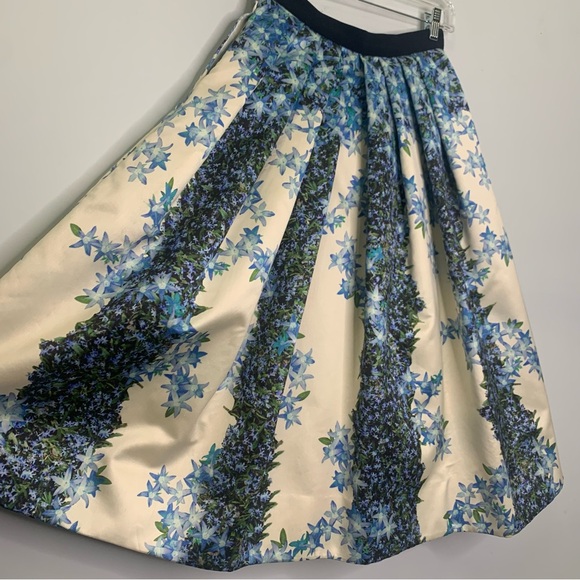 Tibi 100% Silk Gazar Blue Floral Pleated Full Sidewalk Luxury Midi Skirt Size 2 - Picture 8 of 16